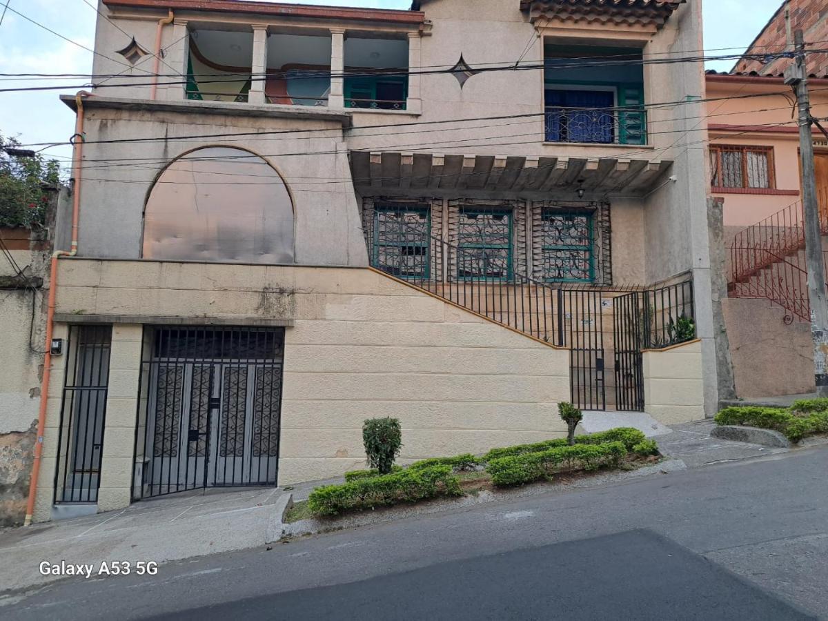 Hotel Jerusalen Prado Μεντεγίν Εξωτερικό φωτογραφία